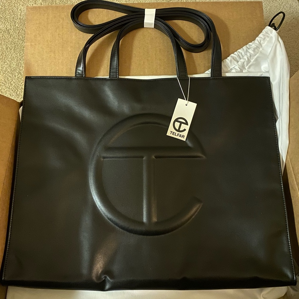 Telfar black vegan leather bag 🖤